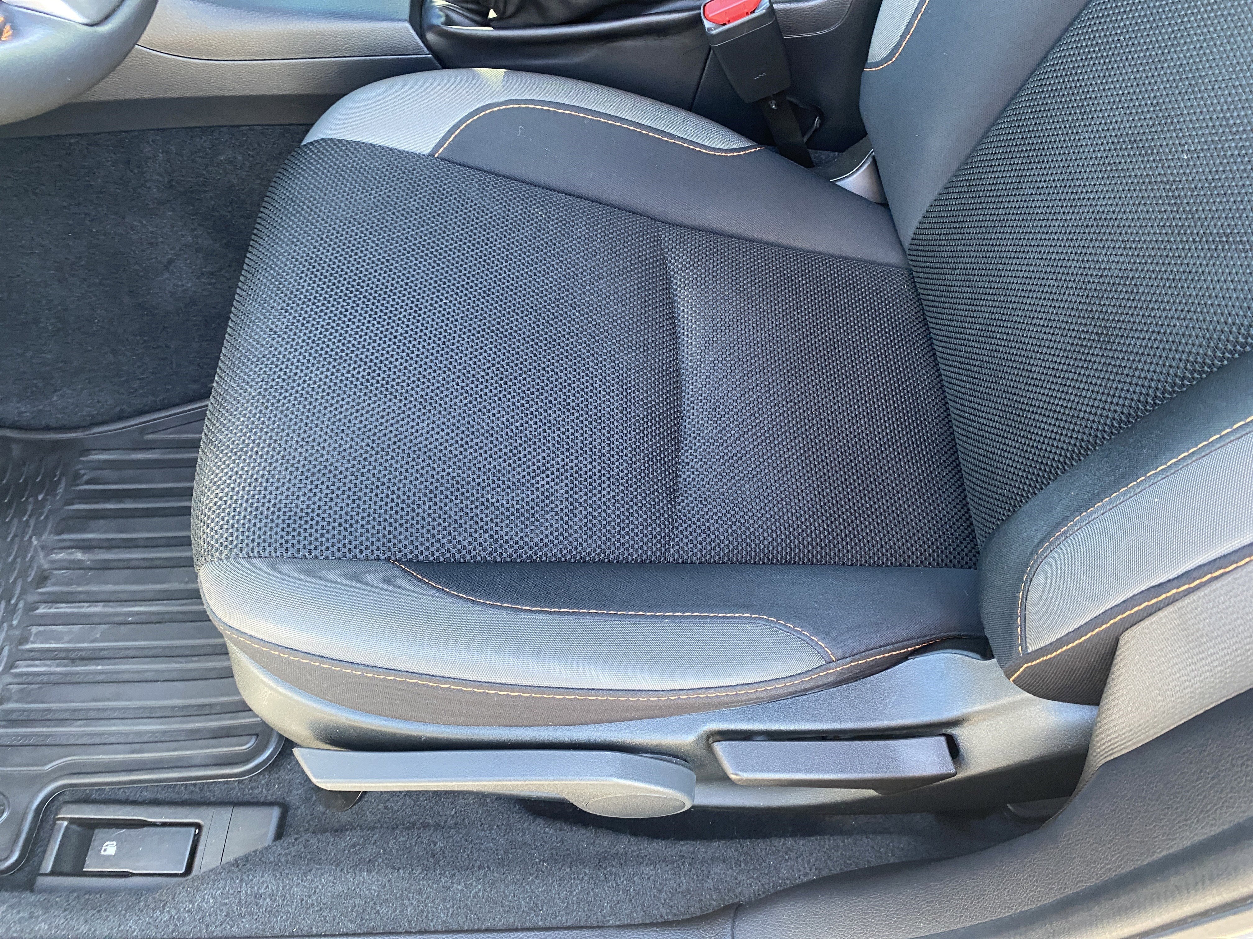 Used 2016 Subaru Crosstrek 2.0i Premium w/ Moonroof Package image 15