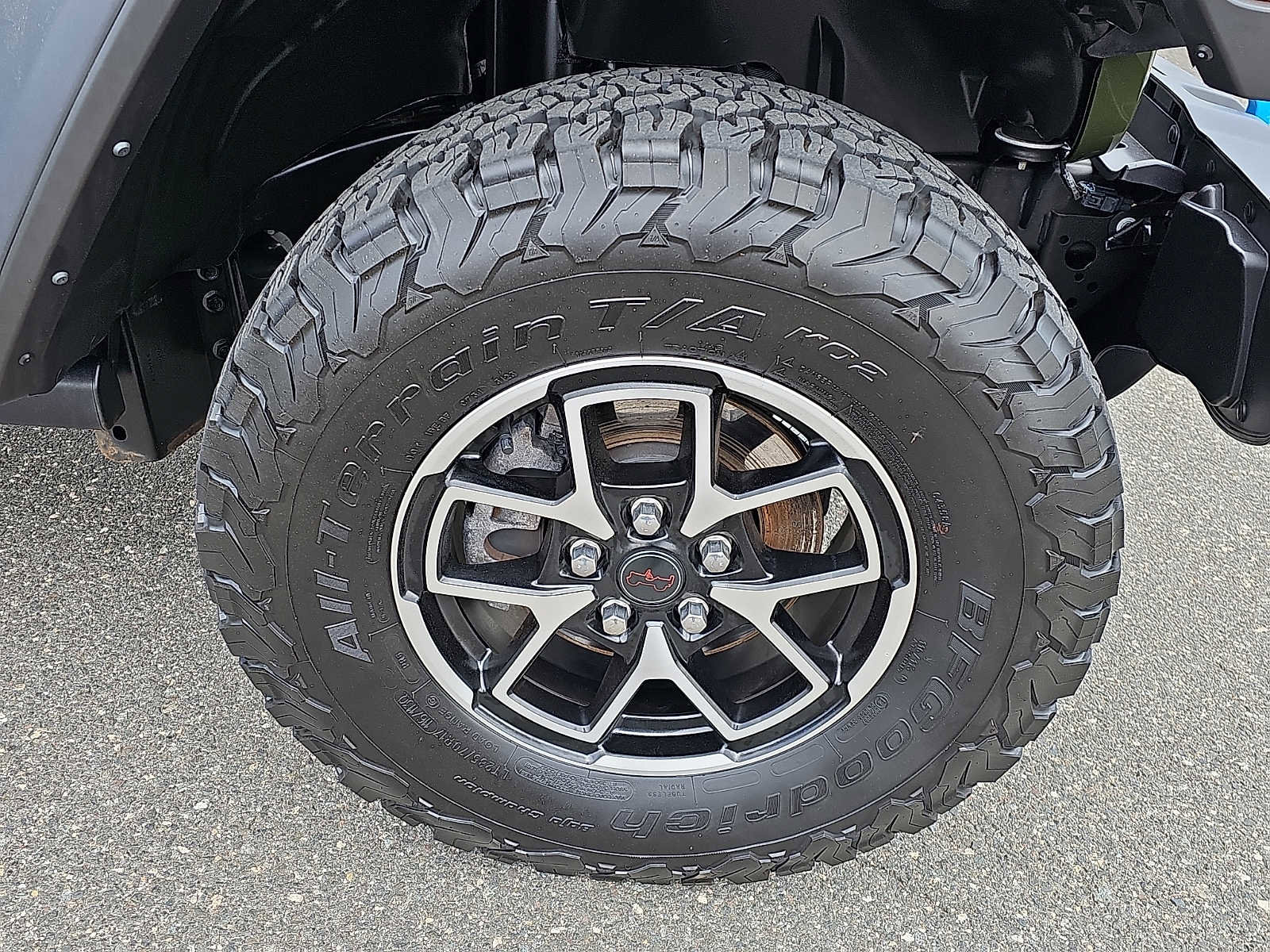 Used 2023 Jeep Wrangler Unlimited Rubicon 4xe w/ Cold Weather Group AWD/4WD image 8