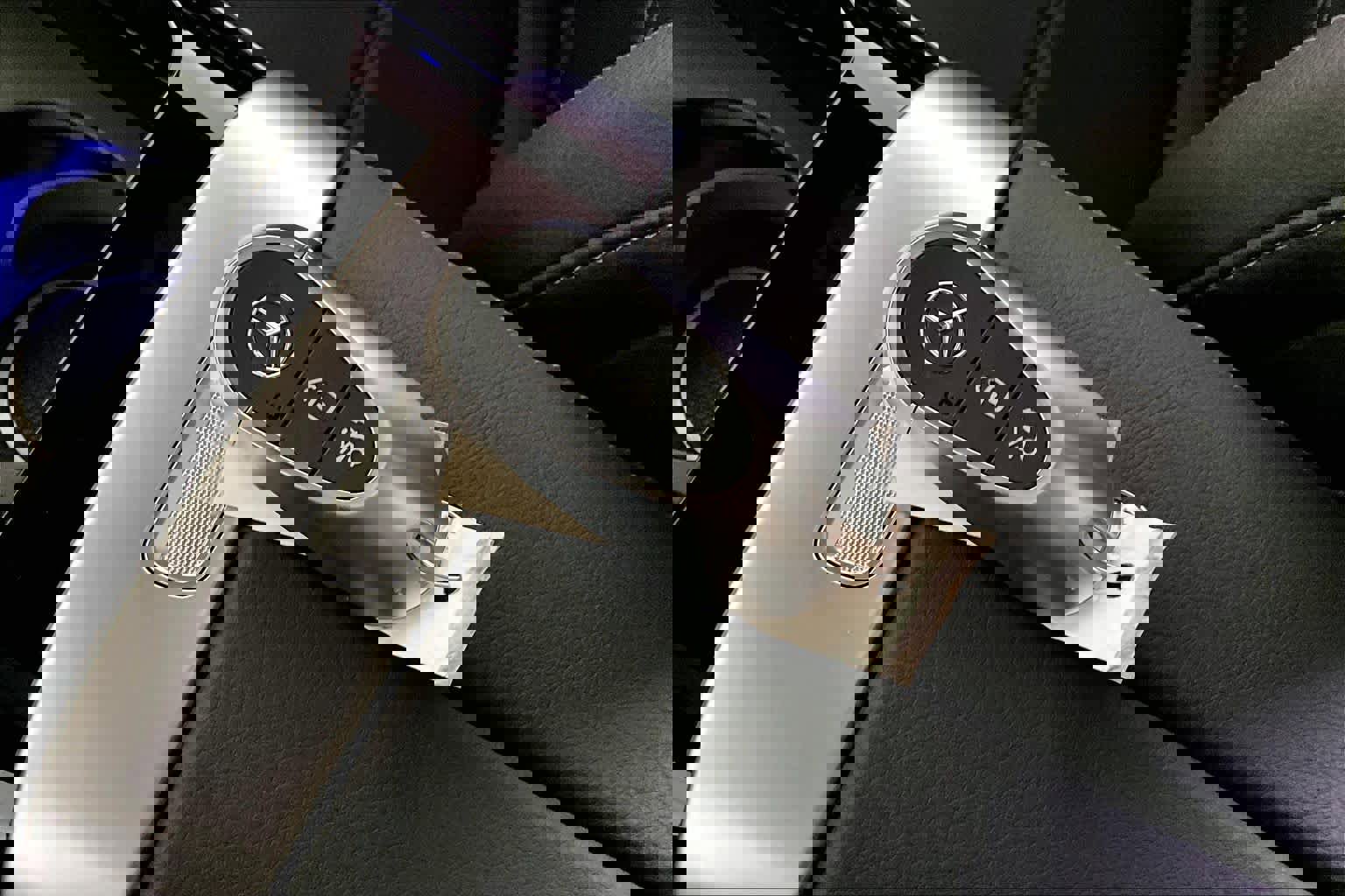 Used 2025 Mercedes-Benz GLC 300 4MATIC image 16