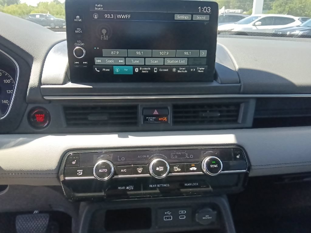 Used 2025 Honda Pilot EX-L image 21