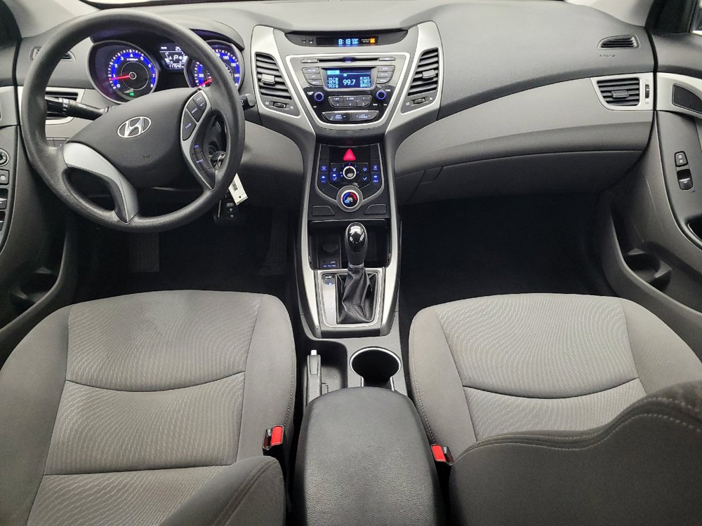 Used 2016 Hyundai Elantra SE FWD image 22