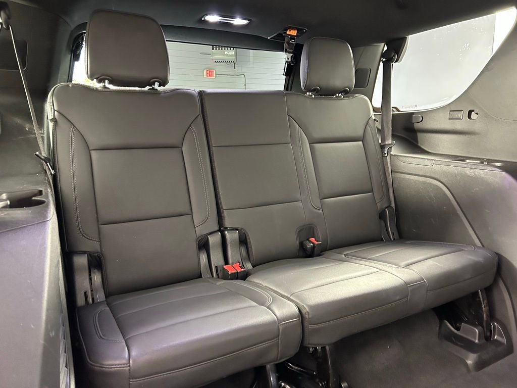 Used 2022 Chevrolet Tahoe LT w/ LT Signature Plus Package image 14