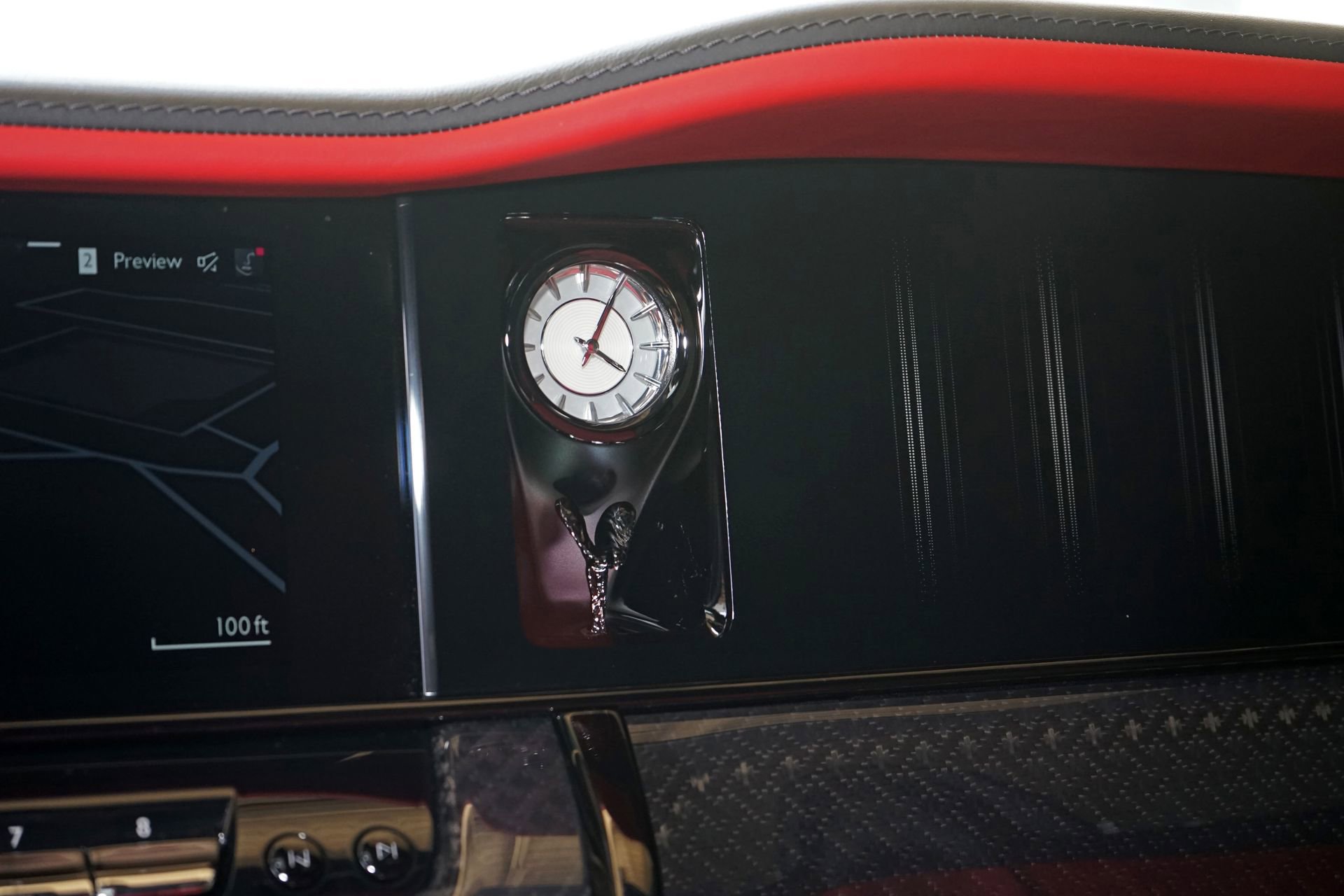 Used 2025 Rolls-Royce Cullinan Black Badge w/ Leather Finishing Pack image 42