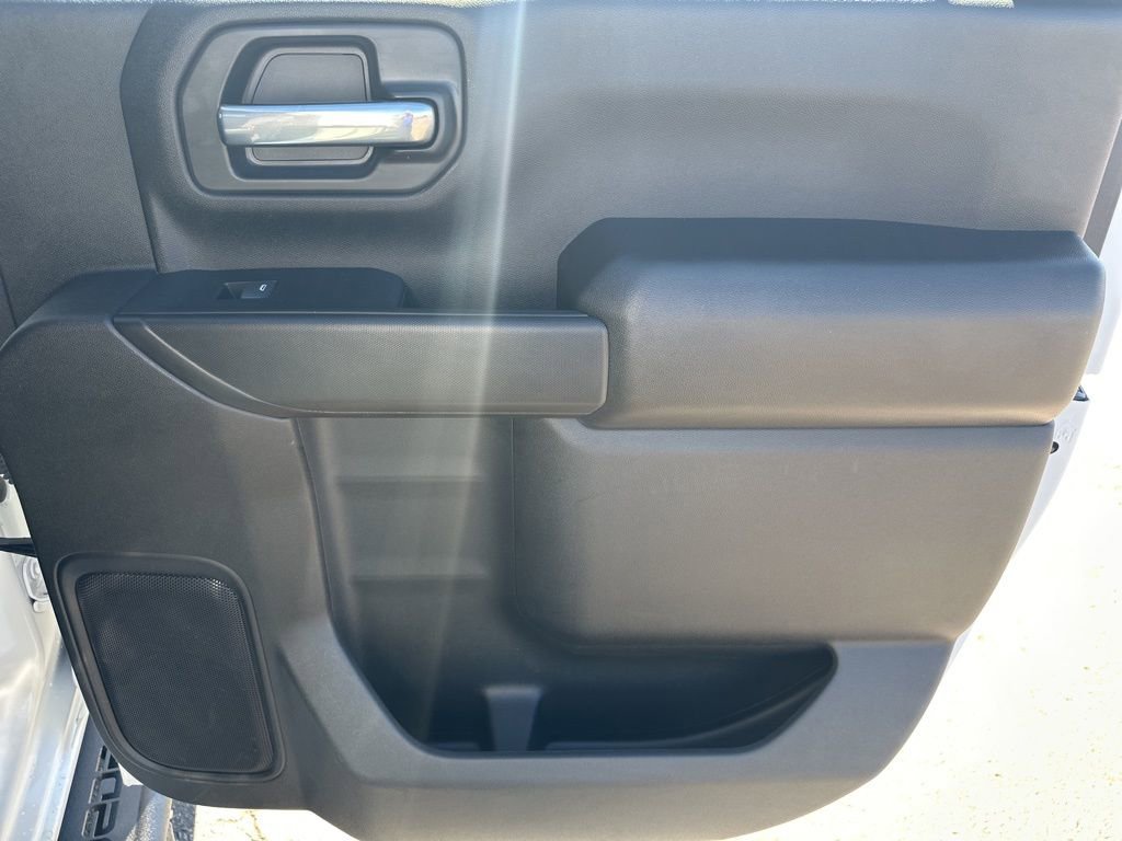 Used 2024 Chevrolet Silverado 2500 Custom w/ Custom Value Package image 26
