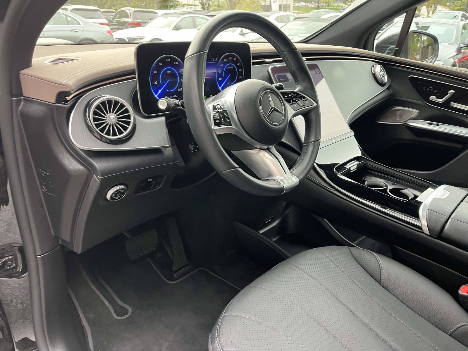 Certified 2023 Mercedes-Benz EQE 350+ 4MATIC SUV image 38