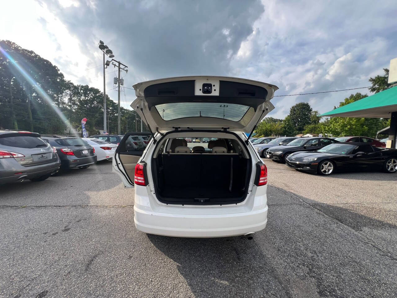 Used 2017 Dodge Journey SE w/ Flexible Seating Group image 17