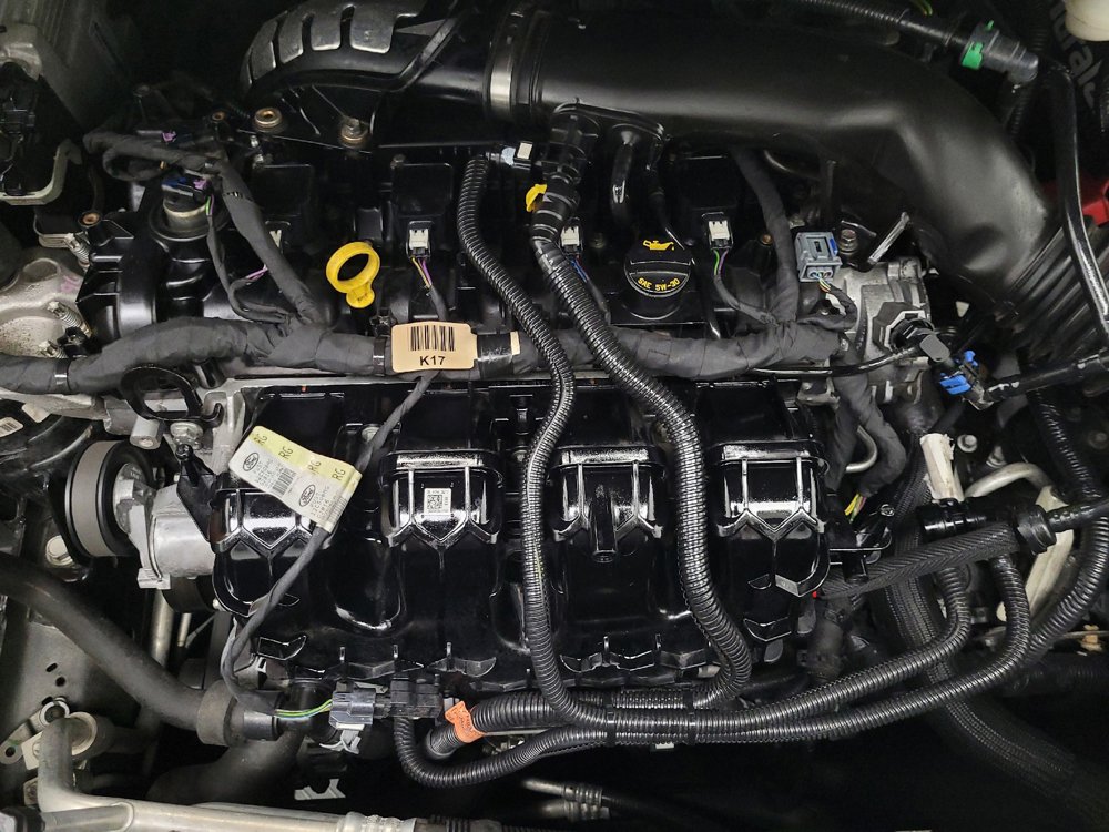 Used 2016 Ford Edge SE FWD image 30