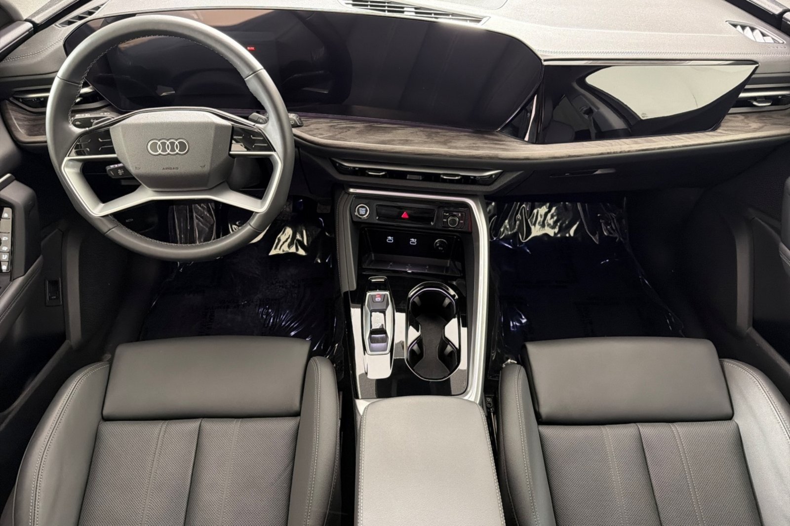 Used 2025 Audi Q5 Premium Plus w/ Premium Plus AWD/4WD image 12