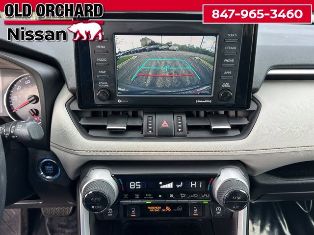 Used 2021 Toyota RAV4 XLE Premium AWD/4WD image 16
