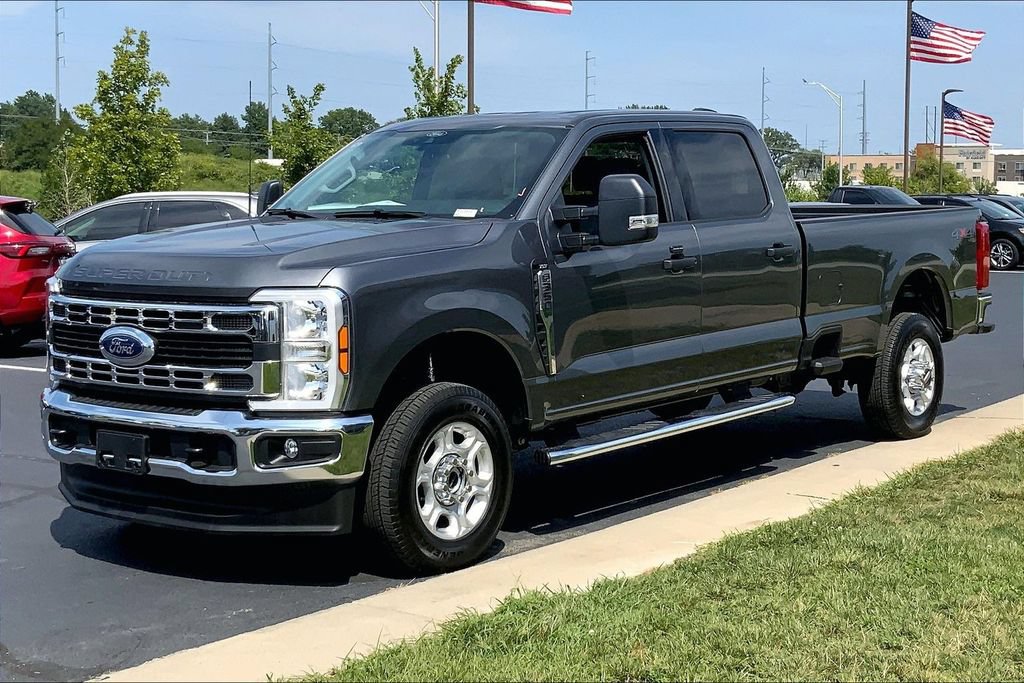 Used 2026 Ford F350 XLT AWD/4WD image 5