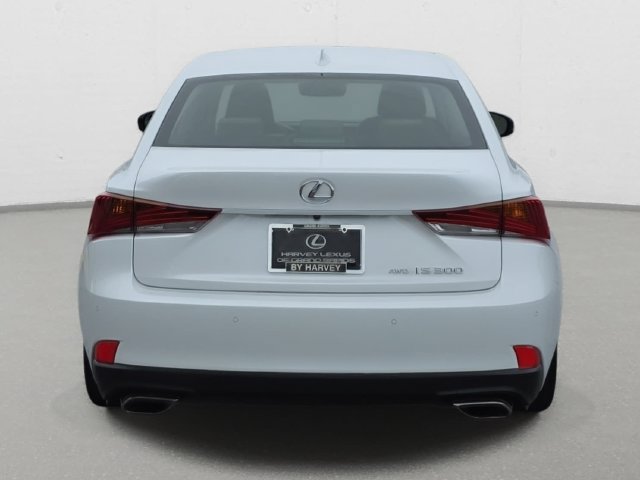 Used 2018 Lexus IS 300 AWD w/ Comfort Package image 6