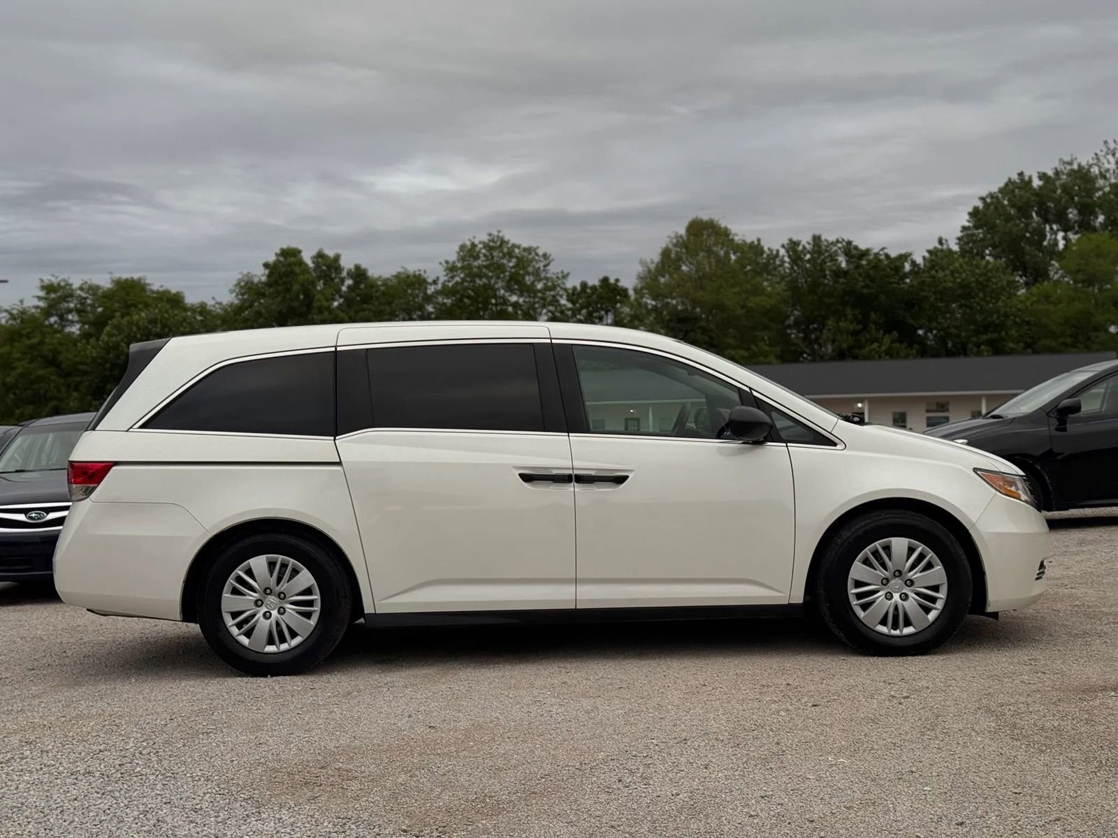 Used 2014 Honda Odyssey LX image 7