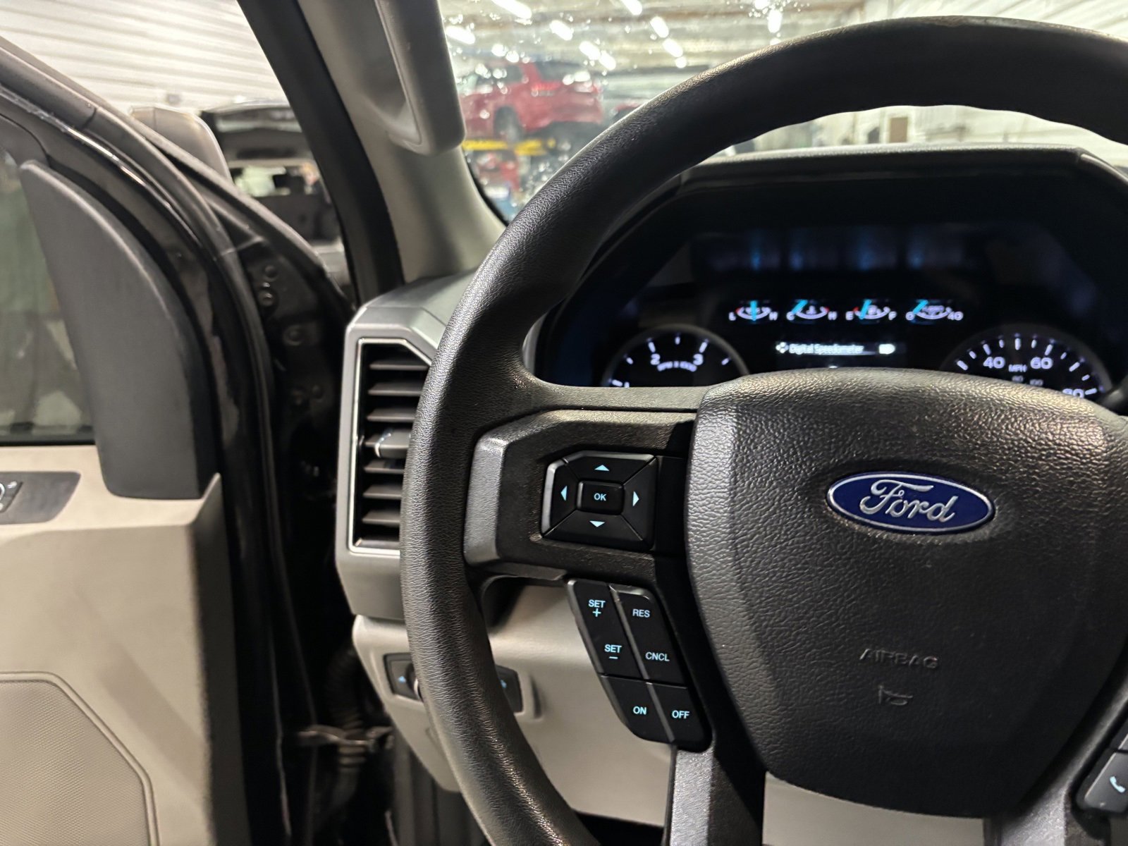 Used 2021 Ford F250 XLT image 14
