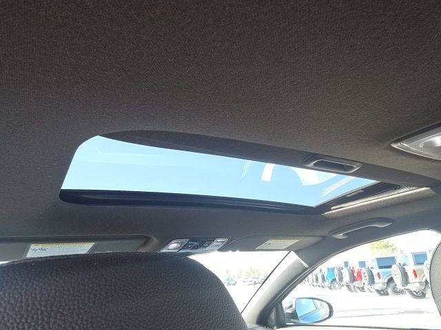 Used 2023 Kia Forte GT-Line w/ GT-Line Premium Package image 18