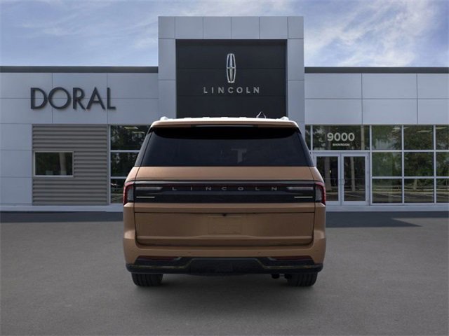 New 2025 Lincoln Navigator L Black Label image 5