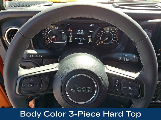 Used 2025 Jeep Gladiator Sport AWD/4WD image 4