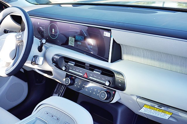 New 2026 Hyundai Palisade Calligraphy AWD/4WD image 13