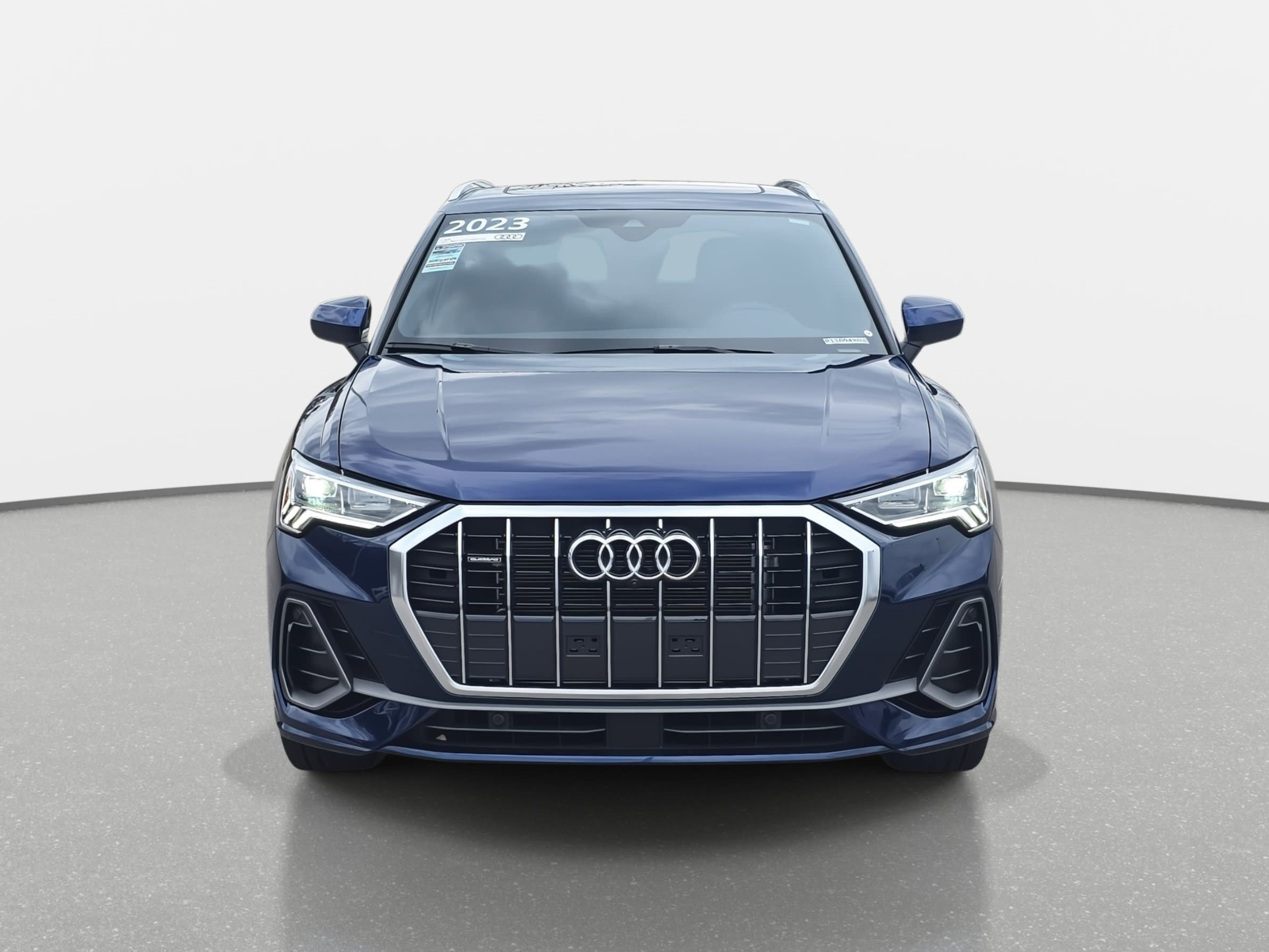 Certified 2023 Audi Q3 2.0T Premium Plus w/ Premium Plus Package image 2
