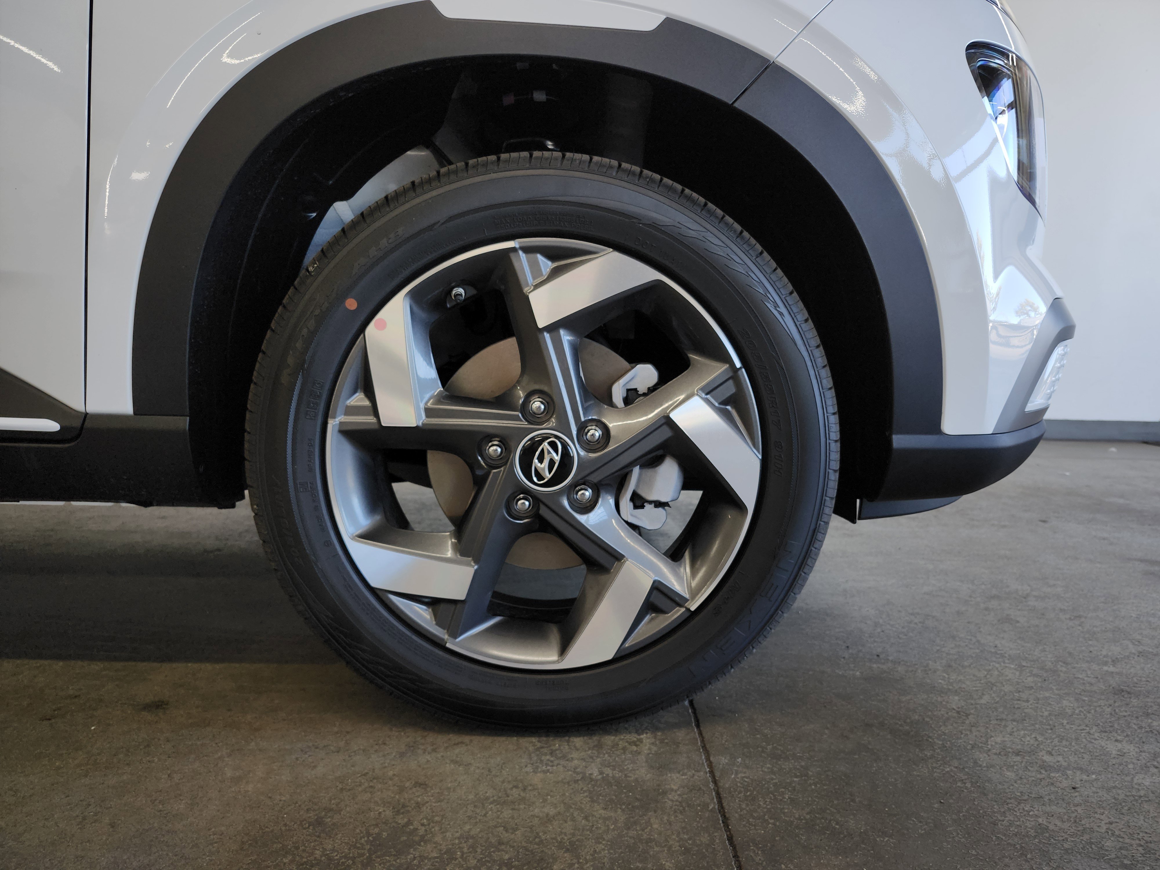 New 2026 Hyundai Venue SEL image 19