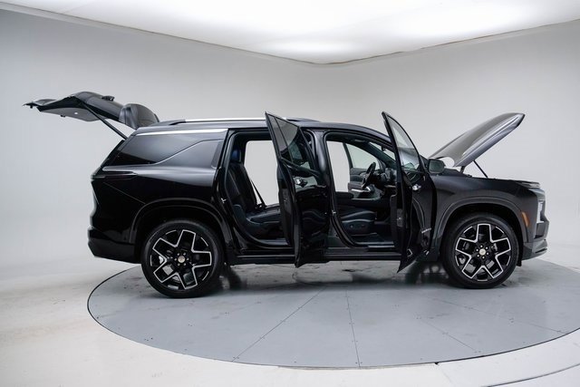 New 2026 Chevrolet Traverse High Country image 14