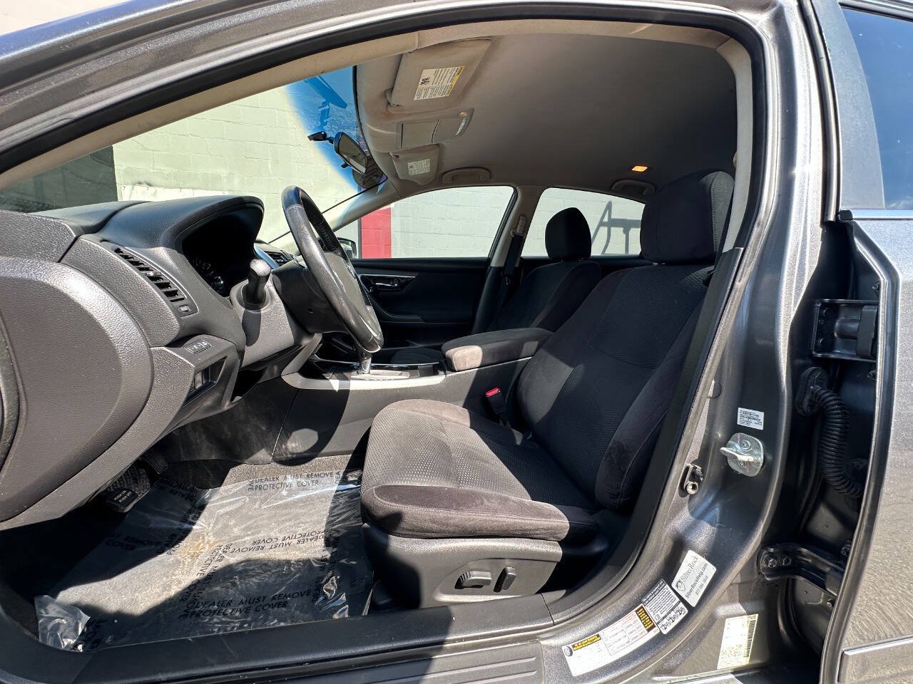 Used 2014 Nissan Altima 2.5 SV FWD image 12