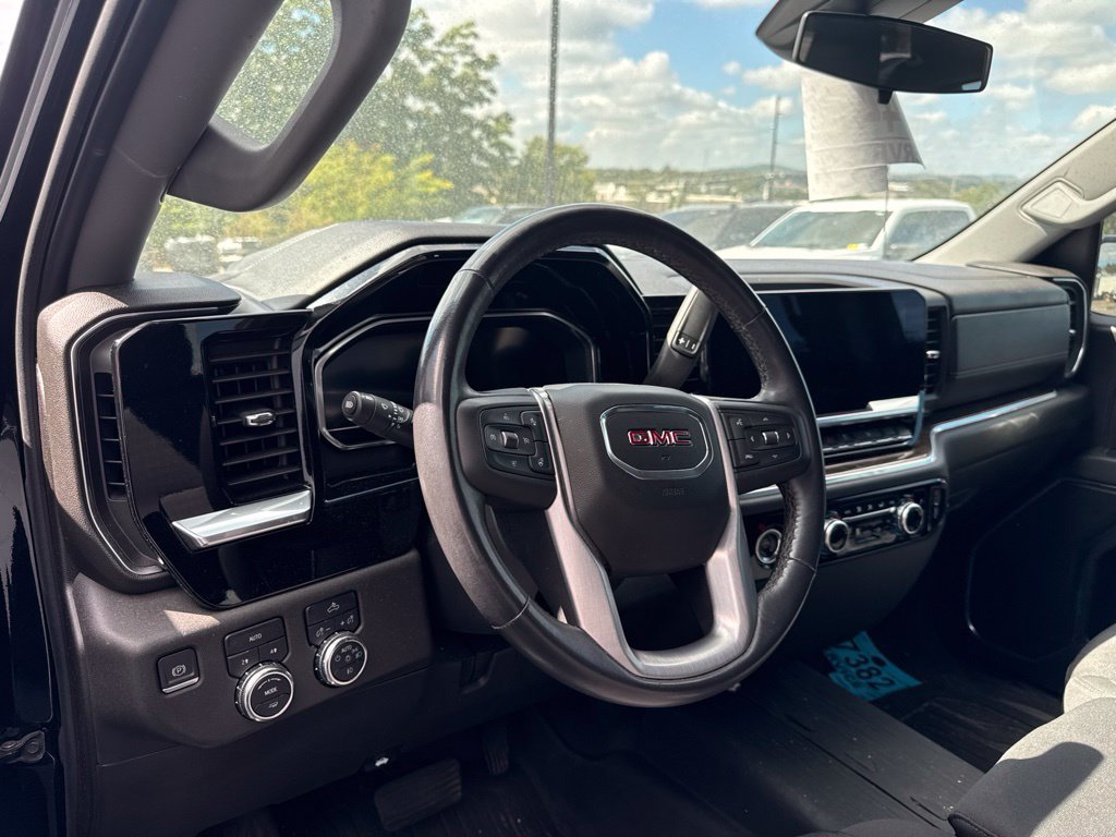 Used 2022 GMC Sierra 1500 Elevation AWD/4WD image 18