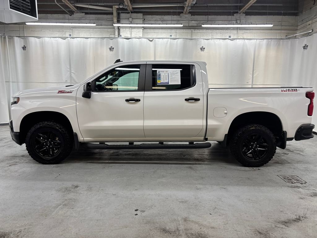 Used 2020 Chevrolet Silverado 1500 LT Trail Boss image 2