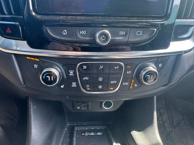 Used 2021 Chevrolet Traverse High Country w/ LPO, Floor Liner Package AWD/4WD image 27