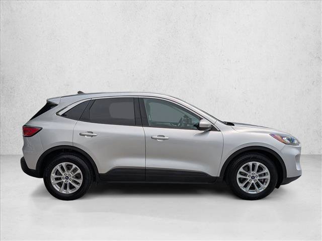 Used 2020 Ford Escape SE FWD image 4