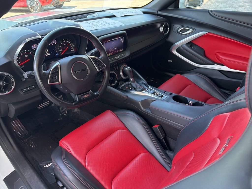 Used 2020 Chevrolet Camaro SS image 11