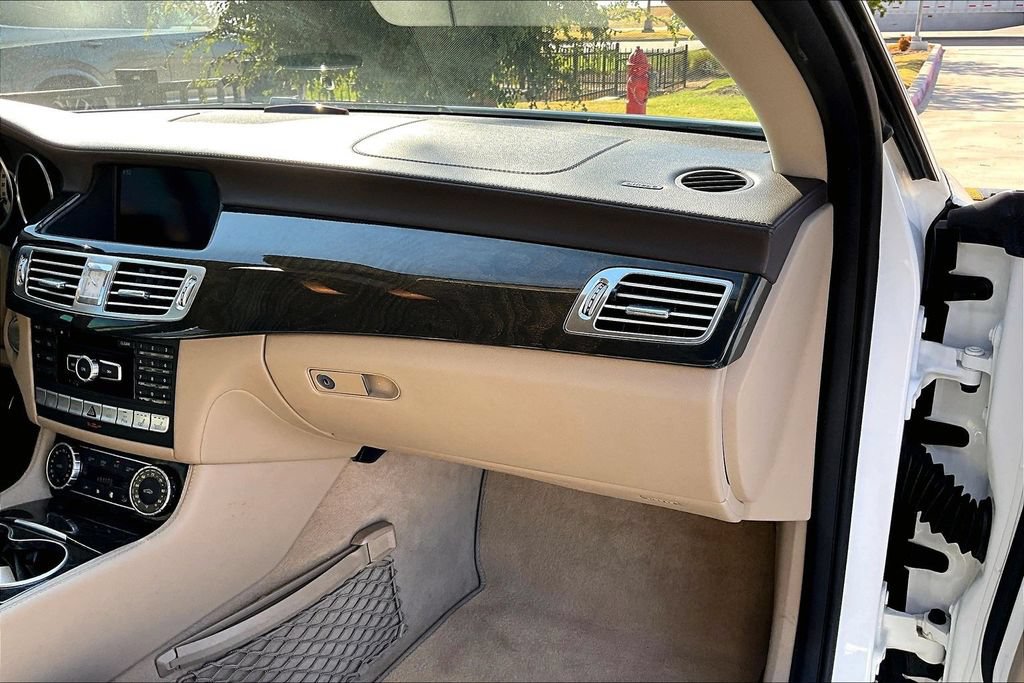 Used 2014 Mercedes-Benz CLS 550 image 18