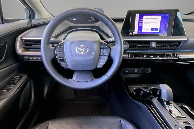 Used 2023 Toyota Prius XLE FWD image 8