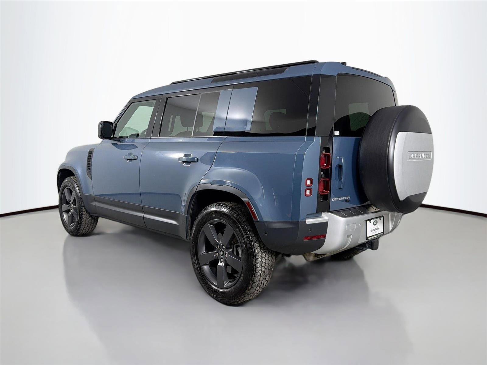 Certified 2021 Land Rover Defender 110 SE image 8