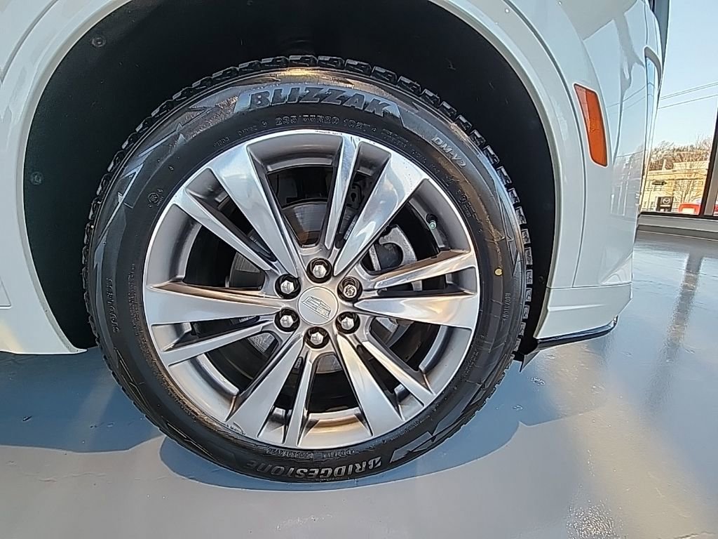 Used 2020 Cadillac XT6 Premium Luxury image 12