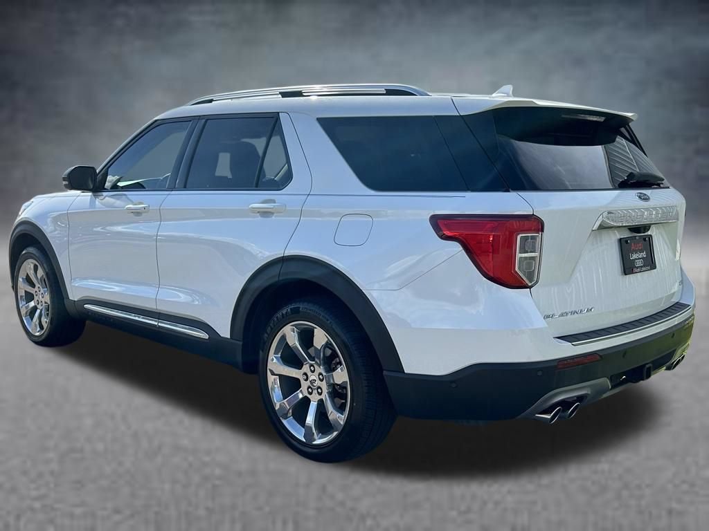 Used 2020 Ford Explorer Platinum w/ Premium Technology Package AWD/4WD image 3