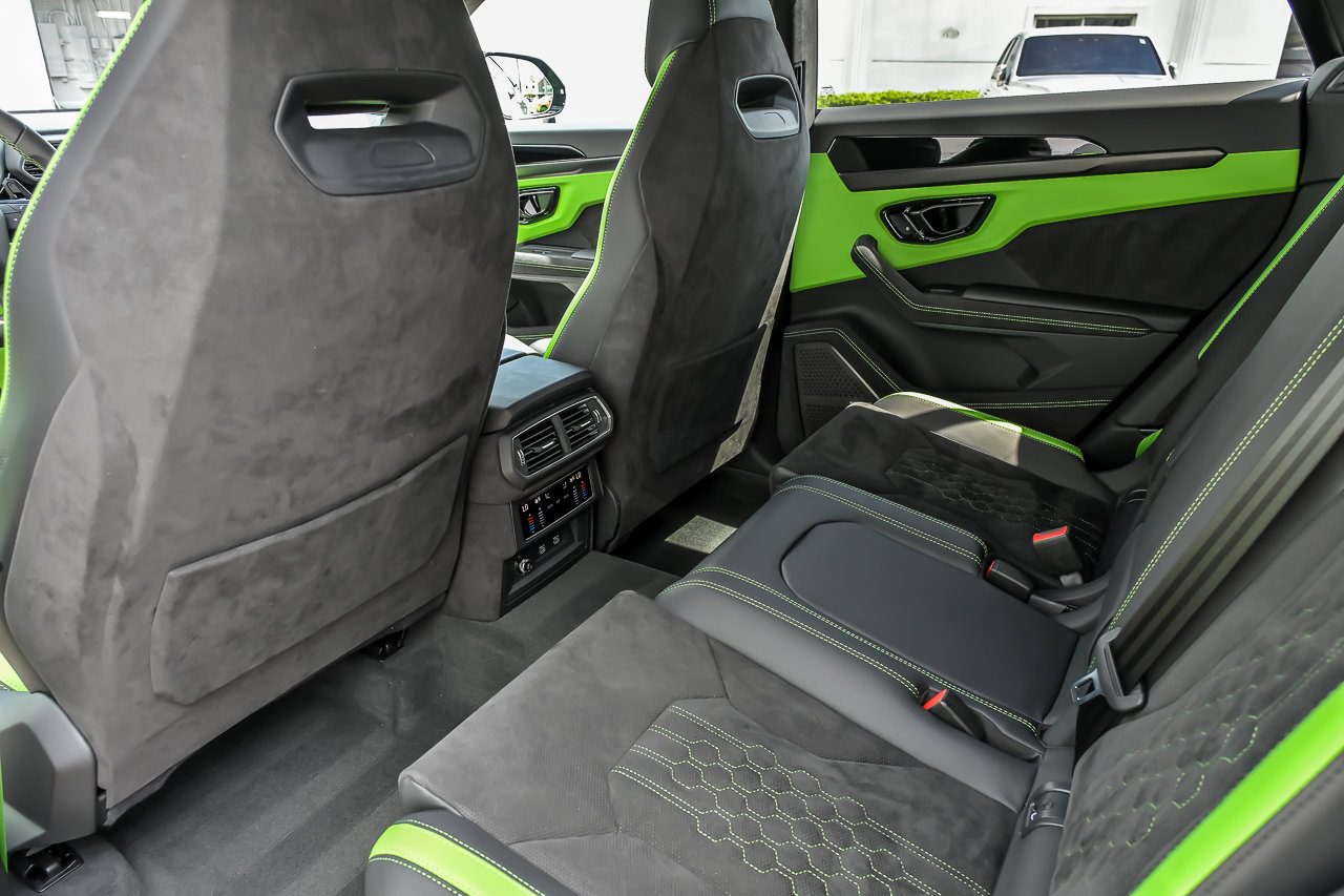 Used 2024 Lamborghini Urus S AWD/4WD image 29