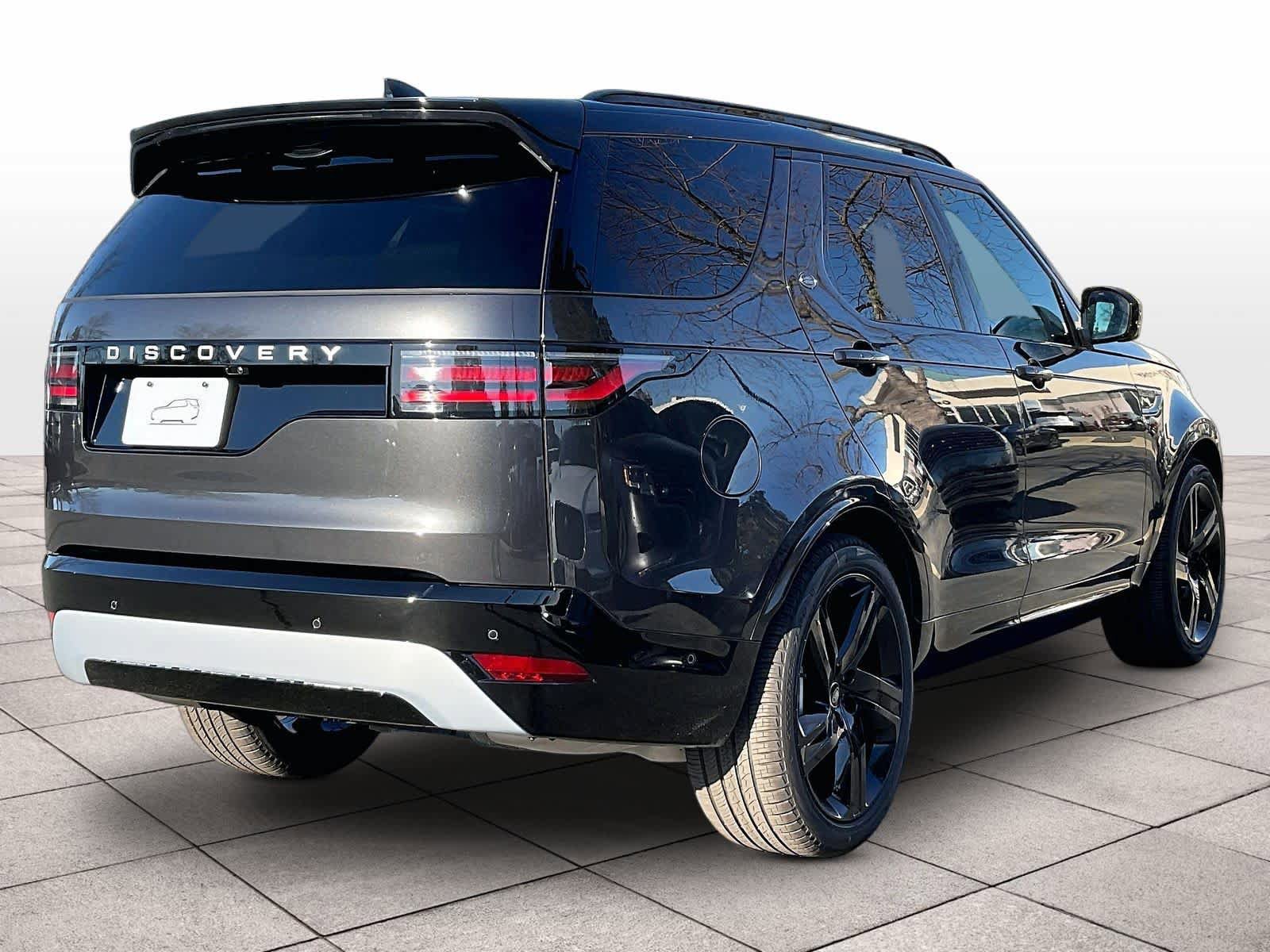 New 2026 Land Rover Discovery Limited Edition AWD/4WD image 4