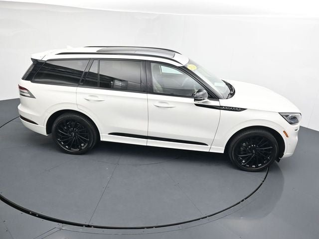 Used 2023 Lincoln Aviator Reserve w/ Equipment Group 201A AWD/4WD image 31