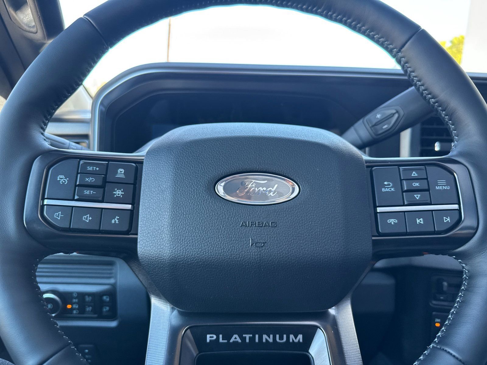 New 2026 Ford F350 Platinum w/ FX4 Off-Road Package image 26