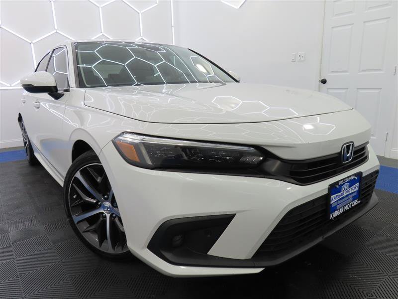 Used 2024 Honda Civic Touring image 3