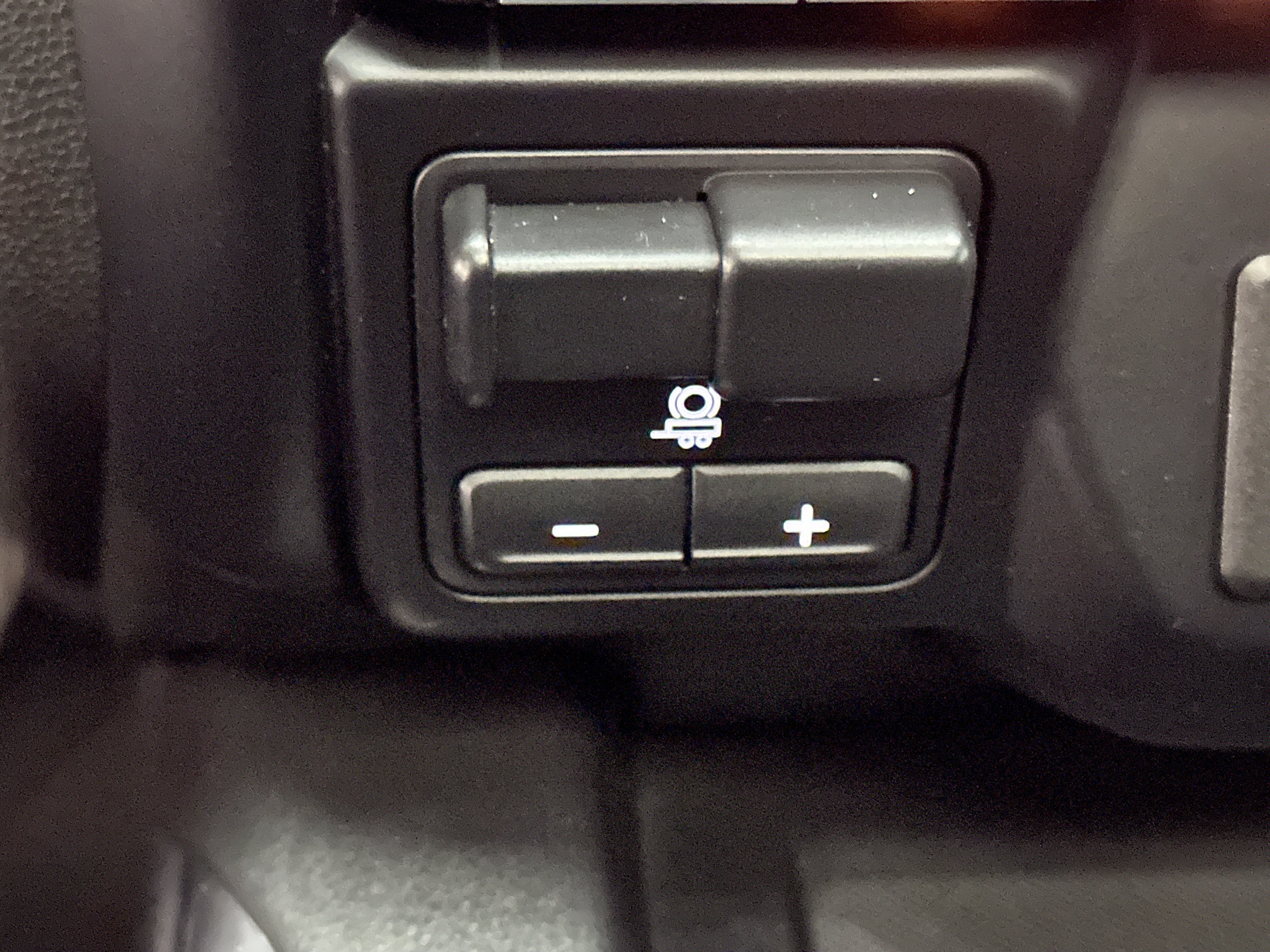 Used 2019 Chevrolet Silverado 1500 High Country image 44