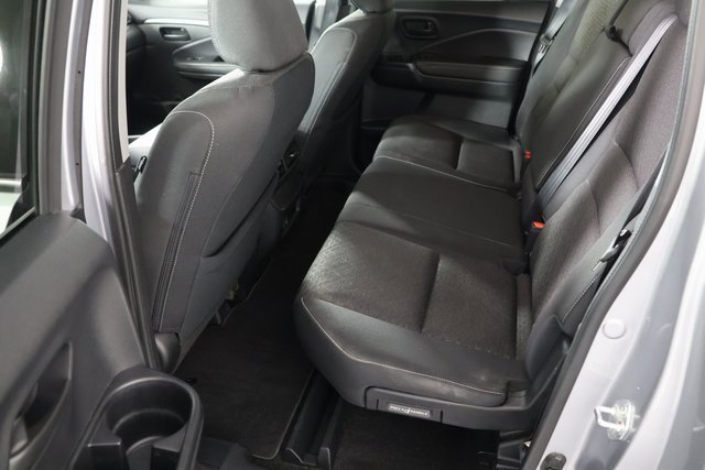 Used 2025 Honda Ridgeline Sport image 18