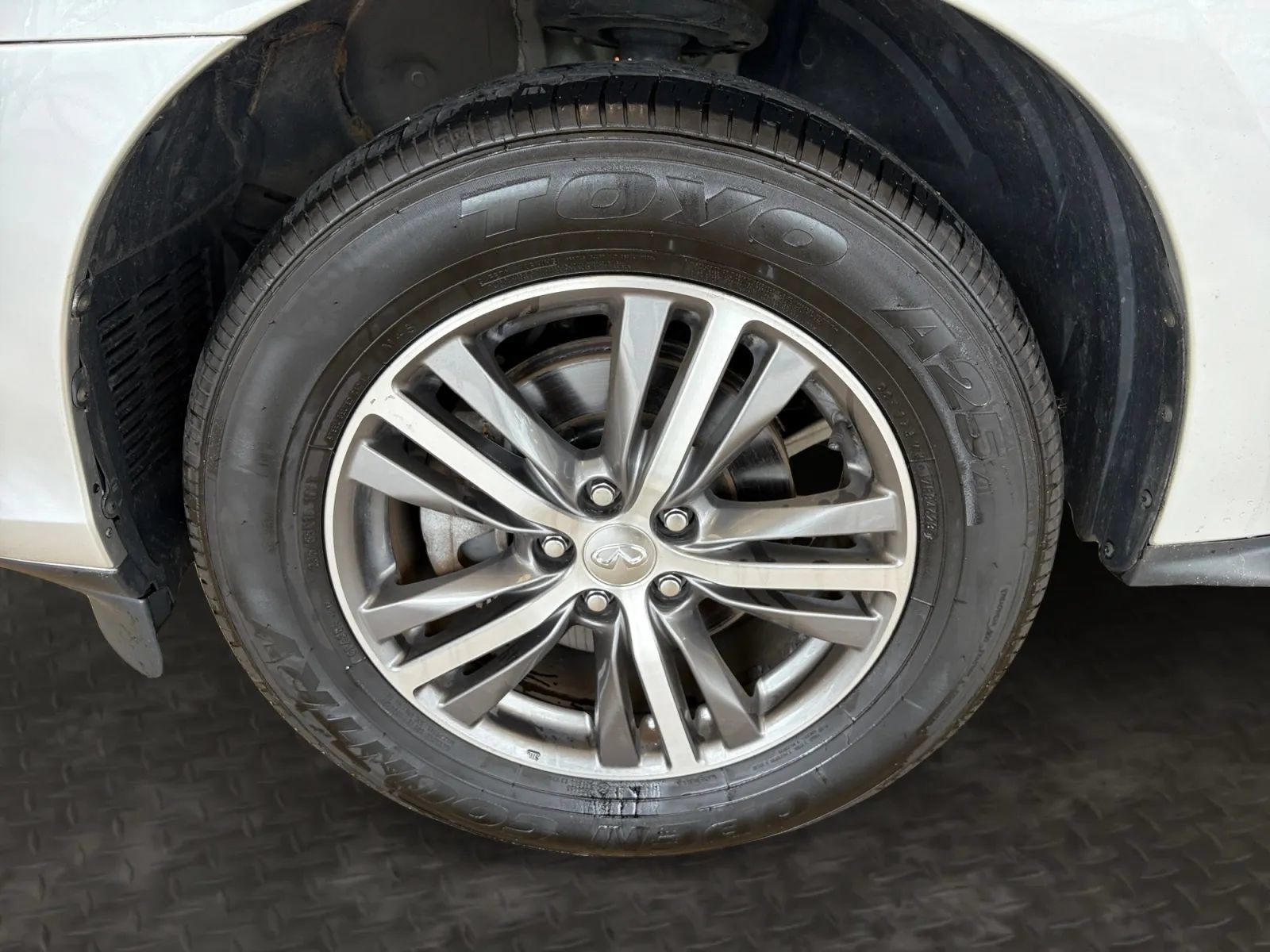 Used 2019 INFINITI QX60 Pure AWD/4WD image 38