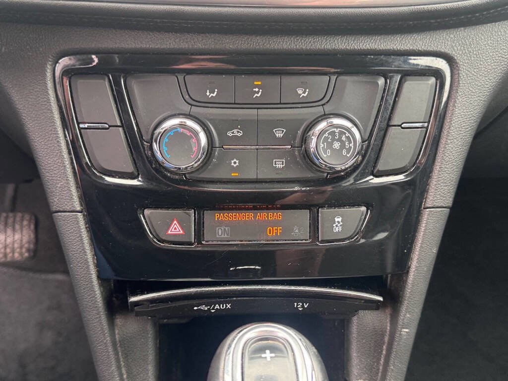 Used 2019 Buick Encore Sport Touring image 10