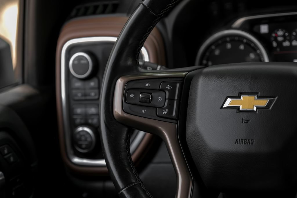 Used 2022 Chevrolet Silverado 2500 High Country AWD/4WD image 26