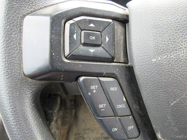 Used 2022 Ford F750 2WD Regular Cab Super Duty image 33