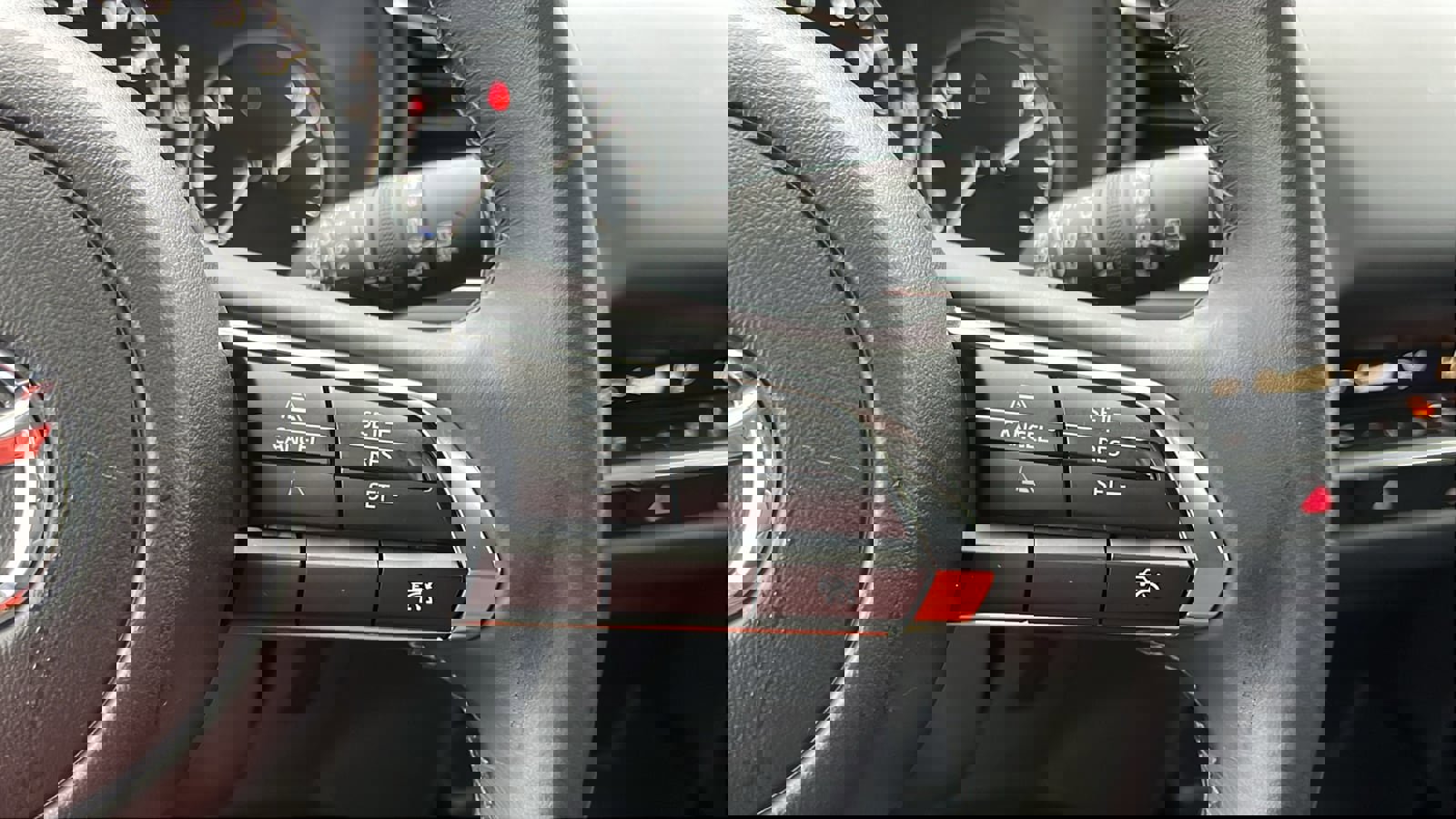 Certified 2025 MAZDA CX-30 AWD 2.5 S w/ Preferred Package image 13