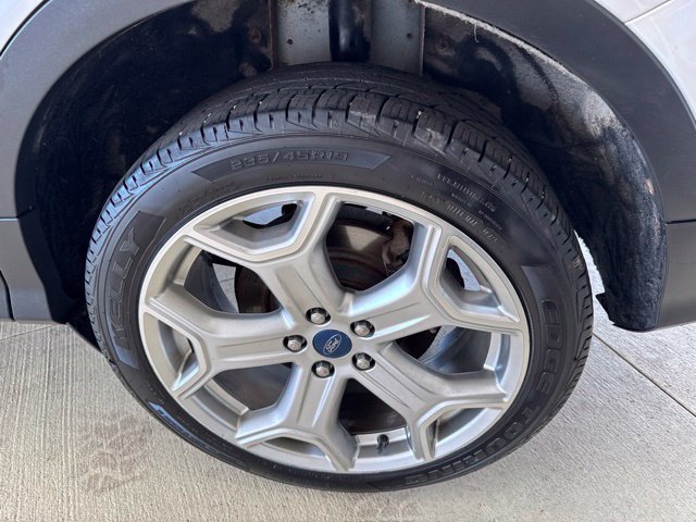 Used 2019 Ford Escape Titanium AWD/4WD image 39