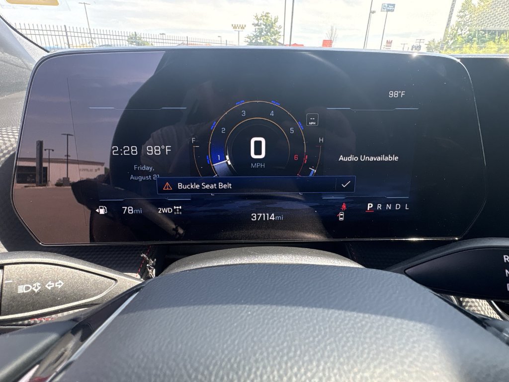 Used 2025 Chevrolet Equinox RS w/ Safety and Technology Package AWD/4WD image 28