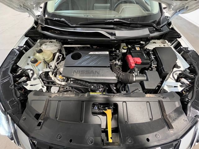 Used 2023 Nissan Rogue SV image 27